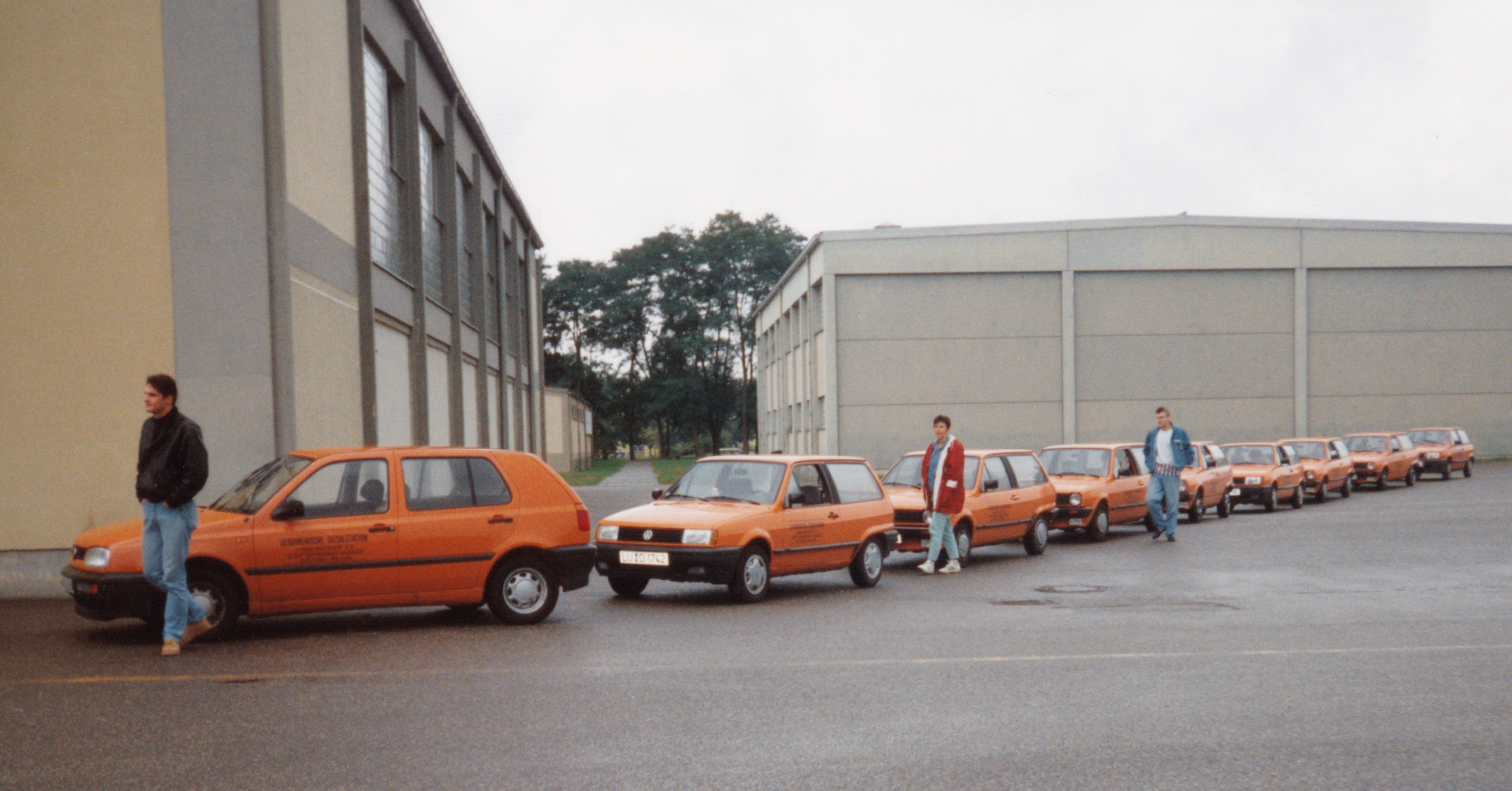 Autoreihe_orange